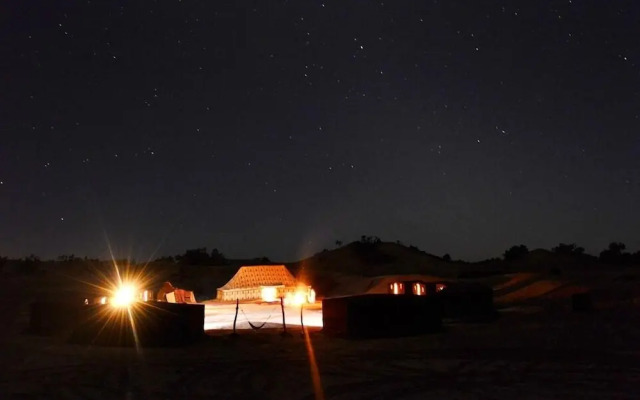 Erg Lihoudi Standard Camp