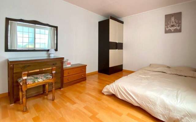 Park Youth Hostel & Guesthouse