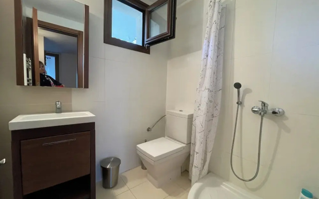 Stylish Maisonette With 3 Bedrooms in Vourvourou, Greece
