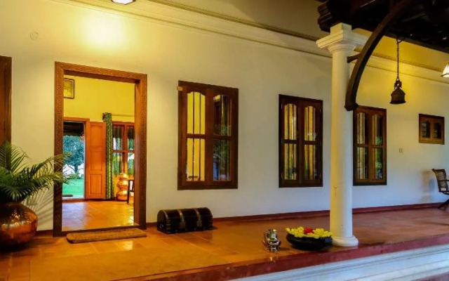 Kovilakam Lakeside Villa