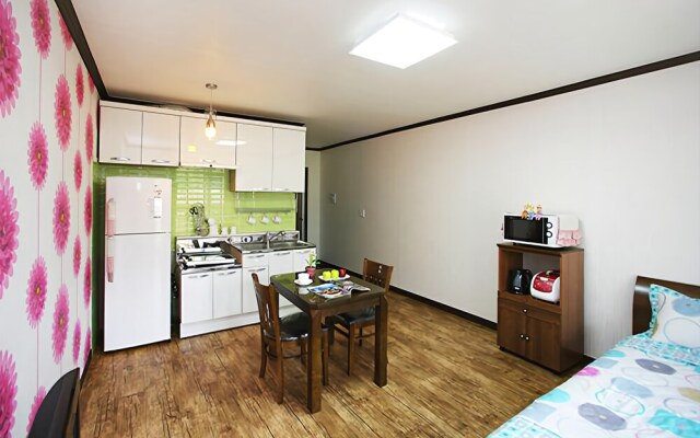 Mungyeong Fox Pension