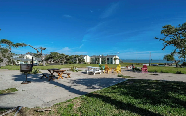 Rockport Racquet and Yacht Club