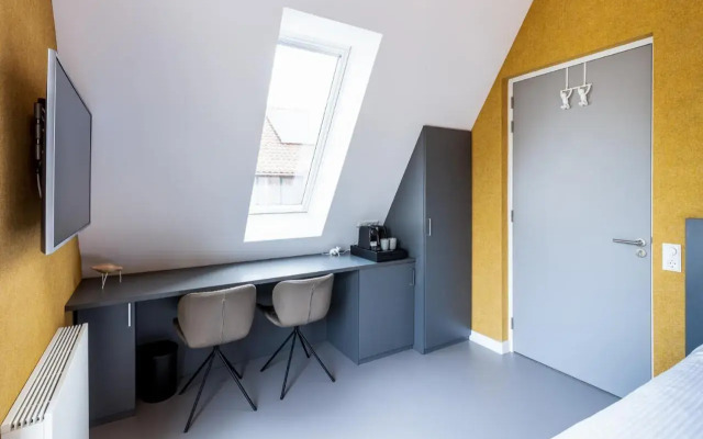 The Sunset Apartments