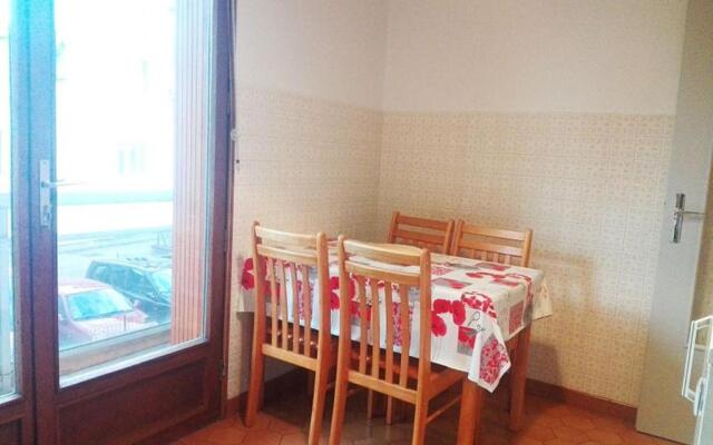 Appartement Aix-les-Bains, 1 pièce, 2 personnes - FR-1-555-8