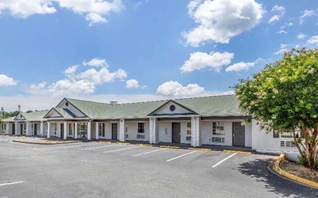 Suburban Extended Stay Spartanburg