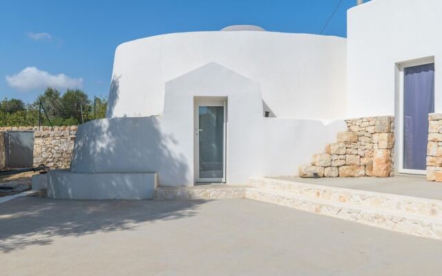 Trullo Chiara con Piscina by Wonderful Italy