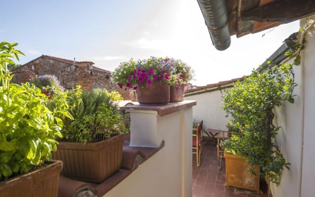 Ottavia by Vacation in Lucca