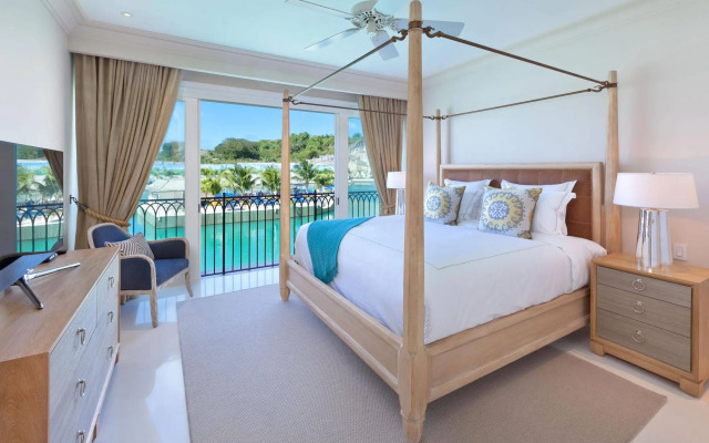 Port Ferdinand Marina & Luxury Residences