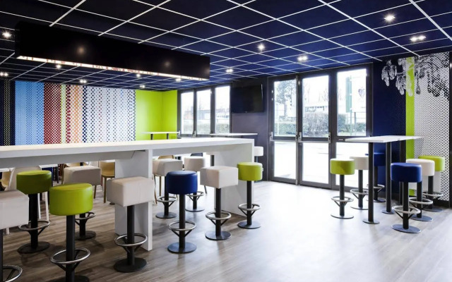 ibis budget Grigny Centre