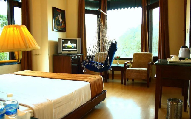 Hotel Kasauli Woods
