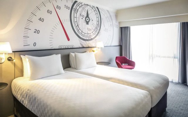 Mercure Dartford Brands Hatch Hotel  Spa