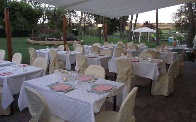 Ausonia Hotel Ristorante