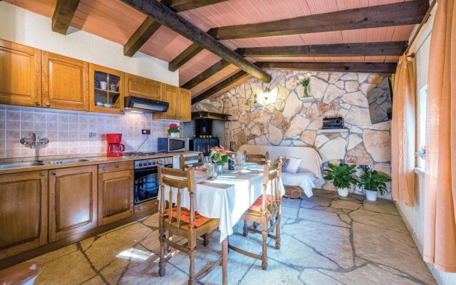 Amazing Home in Rovinj With 2 Bedrooms and Outdoor Swimming Pool