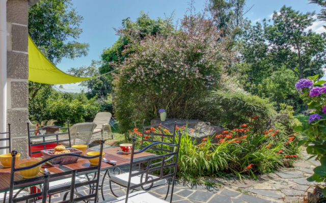Holiday Home La Roche Blanche