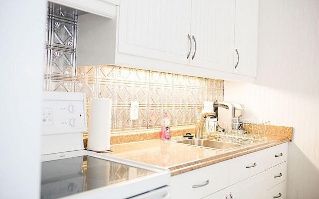 Prospector Studio by Casago