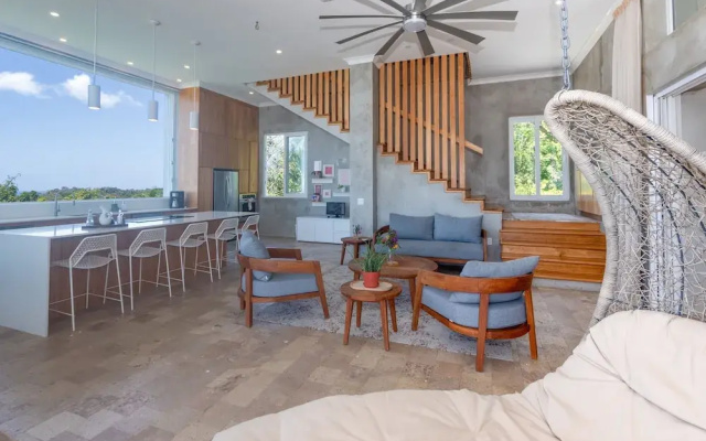 Todo Es Posible 4 Bedroom Home