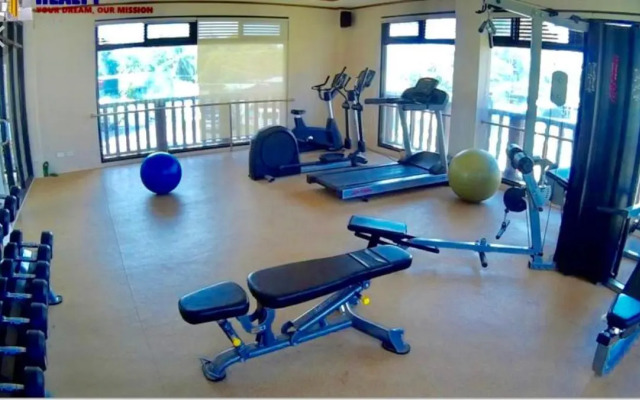 Fully Furnished 1BR Condo Unit