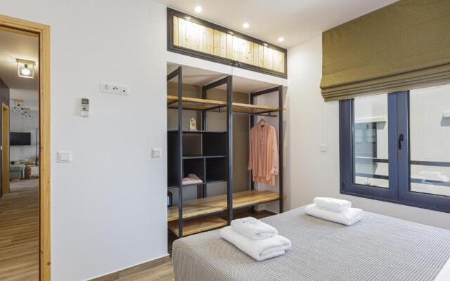 Iron Villas - Nefeli & Oniros, By ThinkVilla