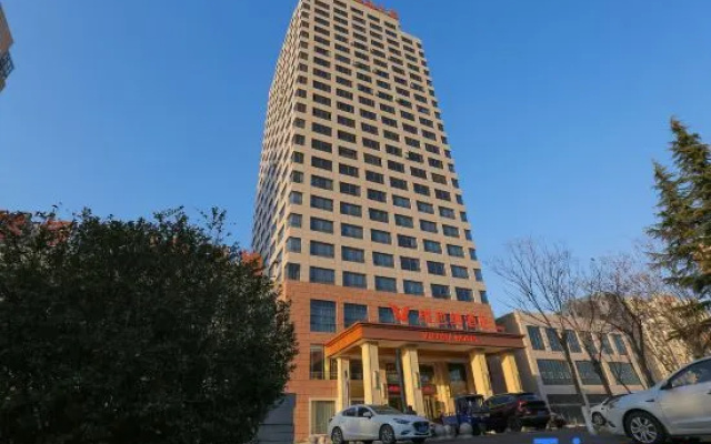 Vienna Hotel (Taian Feicheng Junyue Building Wuyue Plaza Branch)) – Exterior – Taian