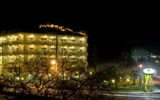 Flisvos Hotel Nafpaktos