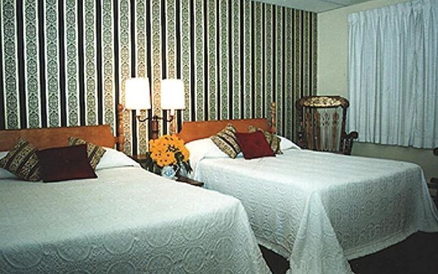 Long Beach Motor Inn