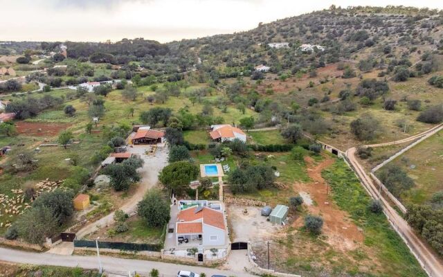 Villa Veneza by Hellovacations