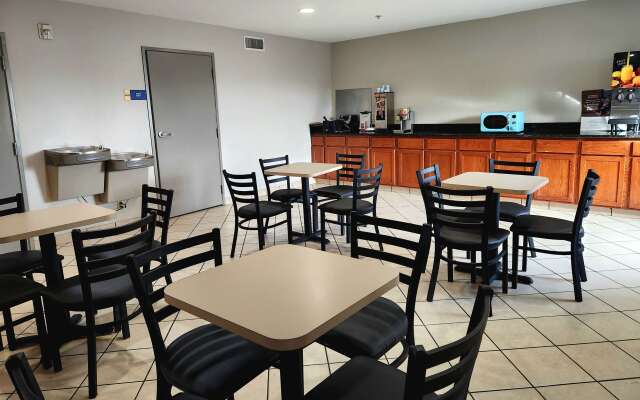 Days Inn & Suites by Wyndham Thibodaux