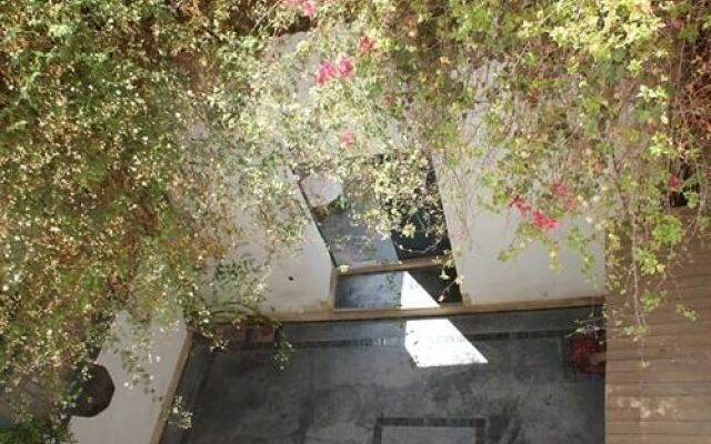 Dar Essakaya