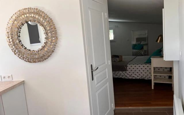 Adorable Gîte (10mn Uzès)