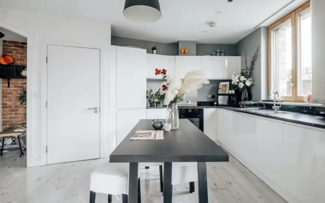 Stunning 2-bed Apt & Balcony in Notting Hill