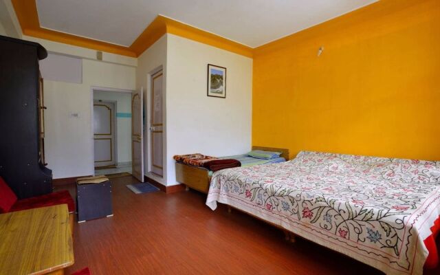 Pawan Guest House