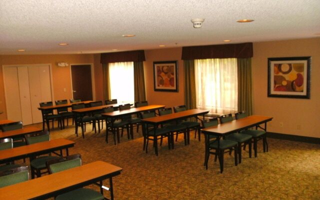 Holiday Inn Express Hotel & Suites Reidsville