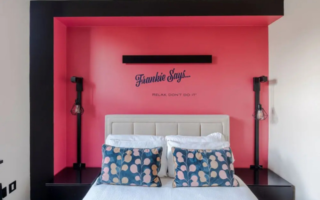 The Influencer Suite - Soho - by Frankie Says