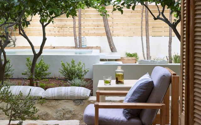 IridaChic Boutique Hotel & Spa