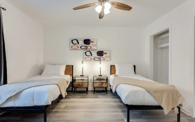 Elegant Atlanta Home - Self Check-in