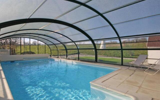 Gîte Laleu, 6 pièces, 10 personnes - FR-1-497-46