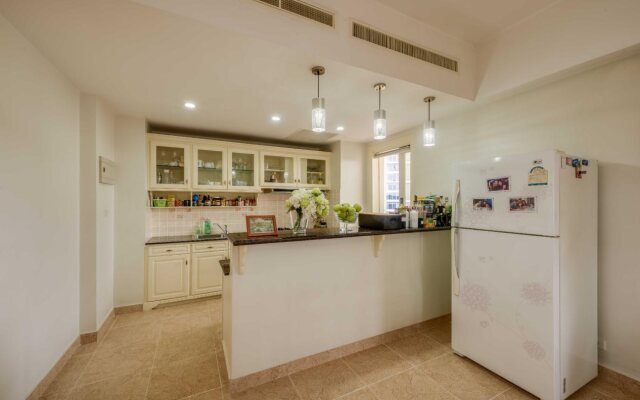 City View Apartment