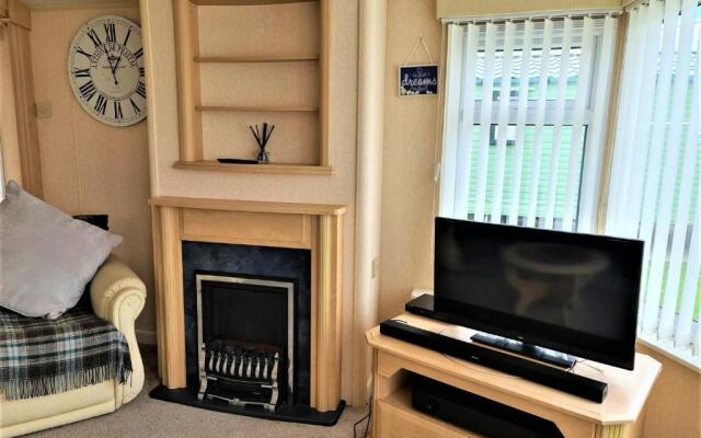 Caravan North Wales - Lyons Robin Hood Holiday Park