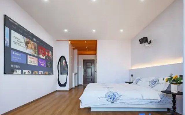 Tangtang apartment (Suning Plaza store, Chuzhou)
