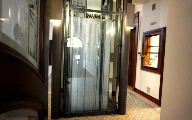 Luxury Apartment Maiselova