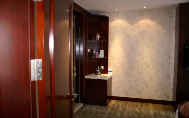 Dalian New Garden Hotel
