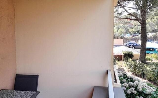 Appartement Bormes-les-Mimosas, 2 pièces, 4 personnes - FR-1-610-58