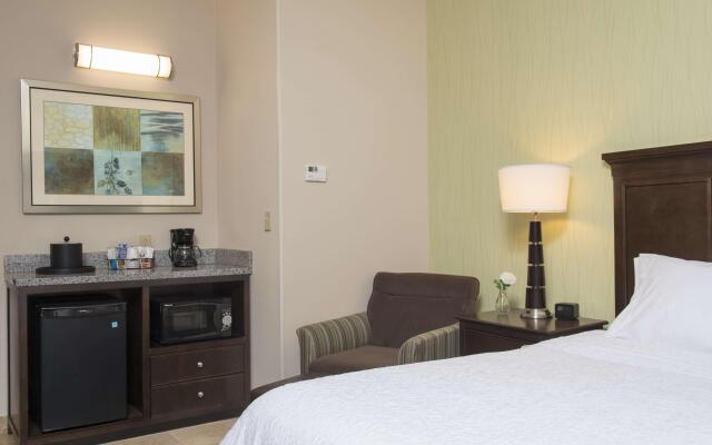 Hampton Inn and Suites Kokomo
