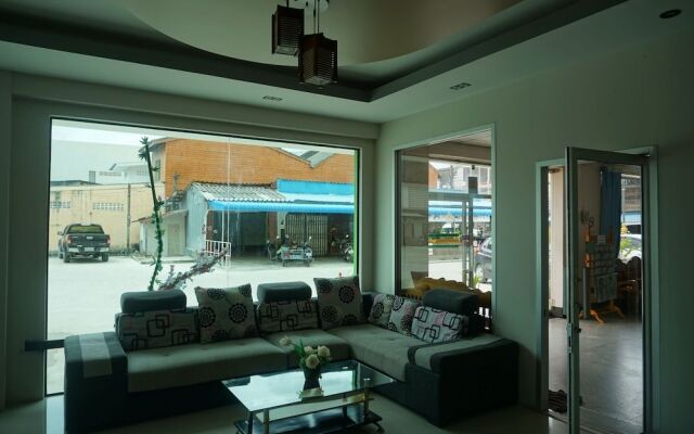 Satun Tanee Hotel