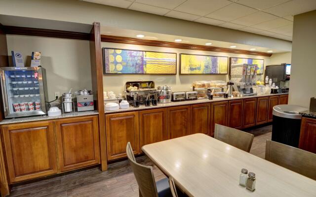Best Western Toni Inn