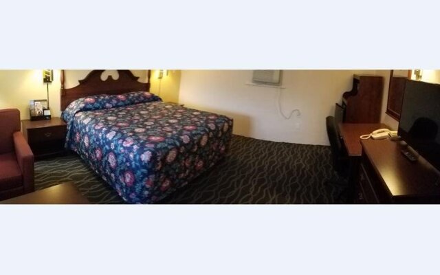 Budget Host Midway Inn