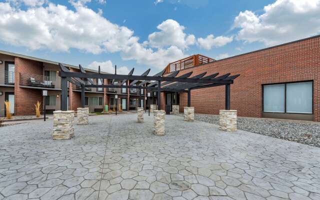 Best Western Premier Denver East