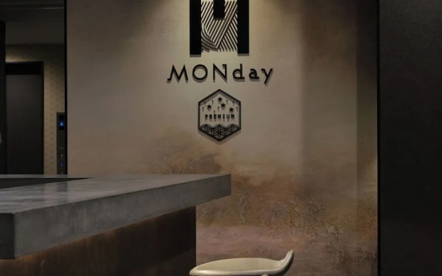 MONday Apart Premium Osaka Namba WEST