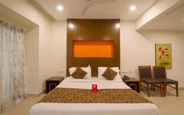 OYO Country Club Begumpet
