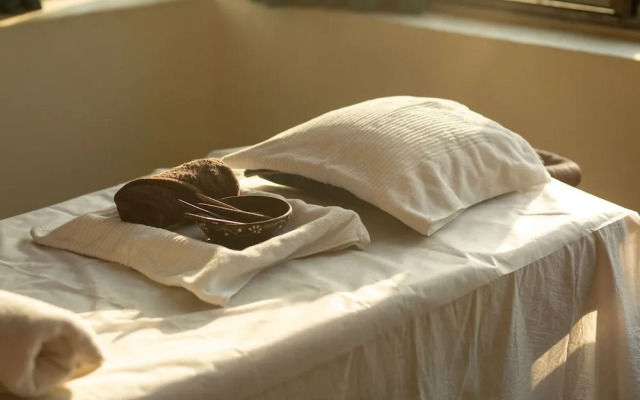 V One Hotel - The Competent Palace
